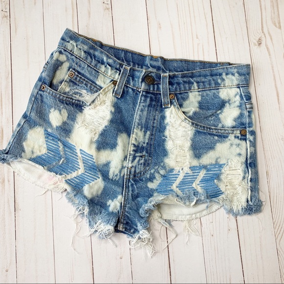 LF Pants - Levi’s Furst of a Kind High Rise Orange Tab Shorts